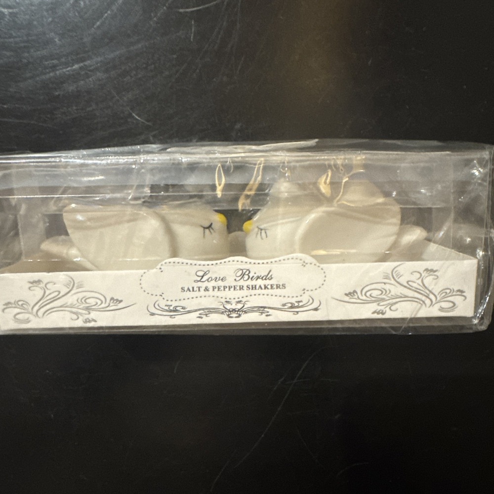 Wedding - Lovebirds Bride & Groom Salt & Pepper Shakers - New 2.5" BalsaCircle